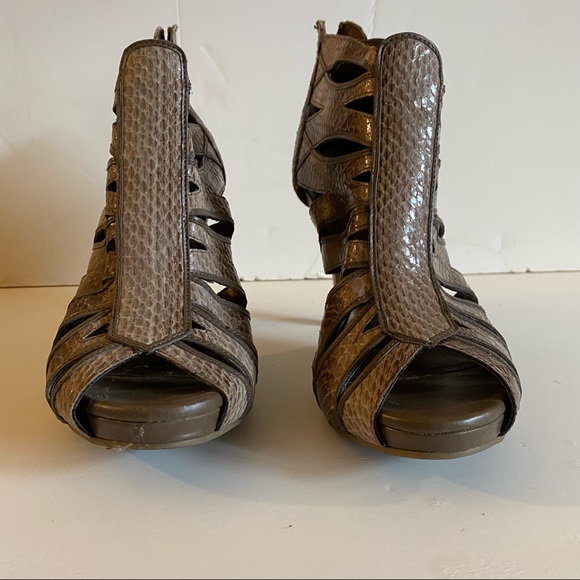 Kenneth Cole Reaction Peep Toe Bootie - Picture 4 of 9